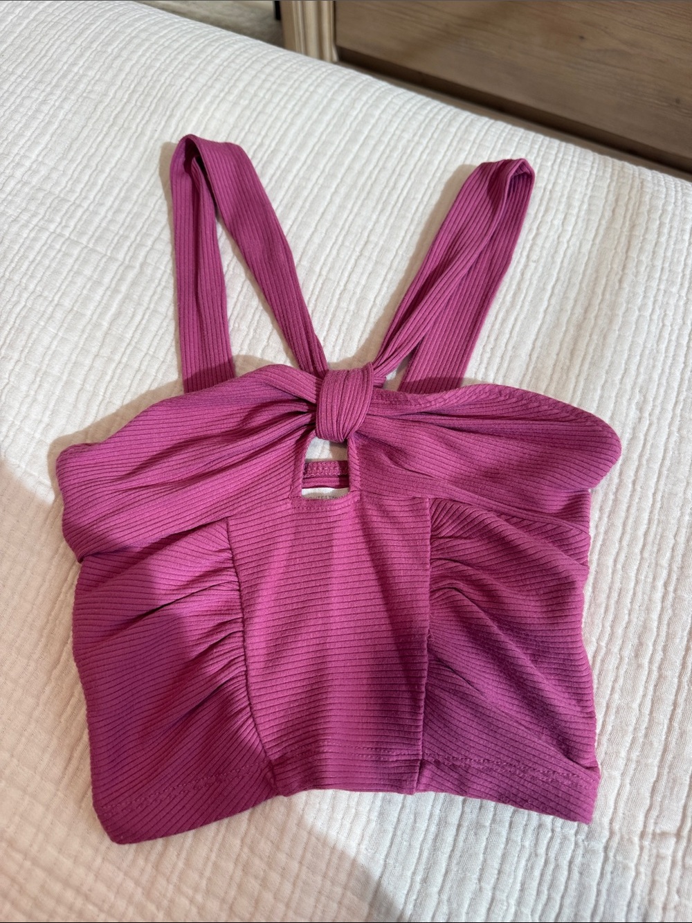 Urban Outfitters Ribbed Knot-Front Crop Top in Magenta